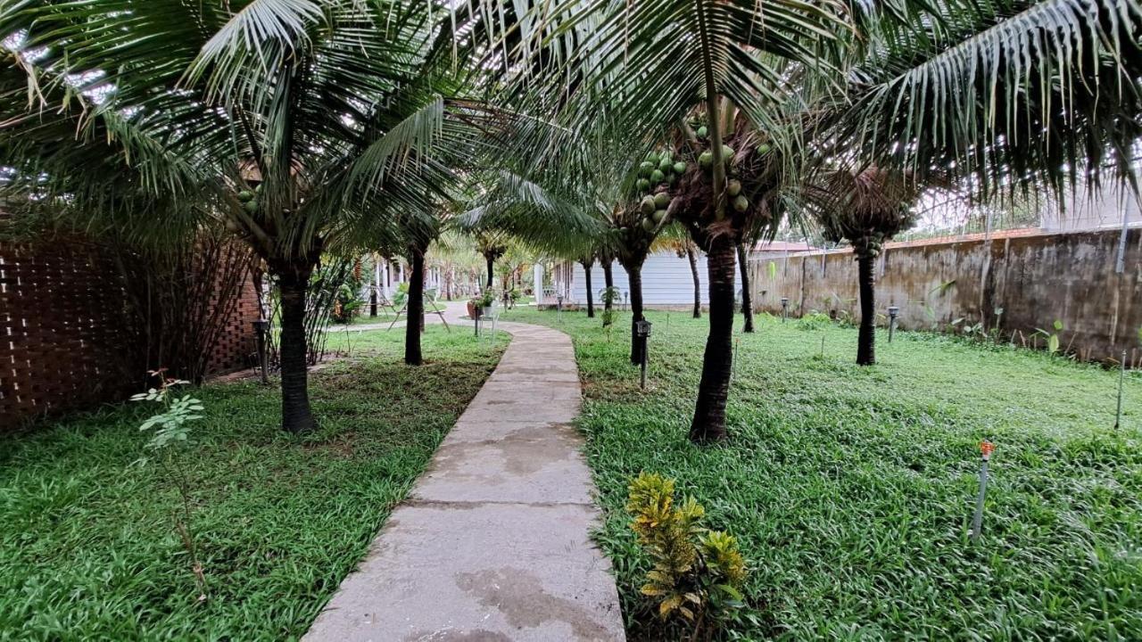 โรงแรม คอนคลอร์ คอนตัม Kon Tum ภายนอก รูปภาพ