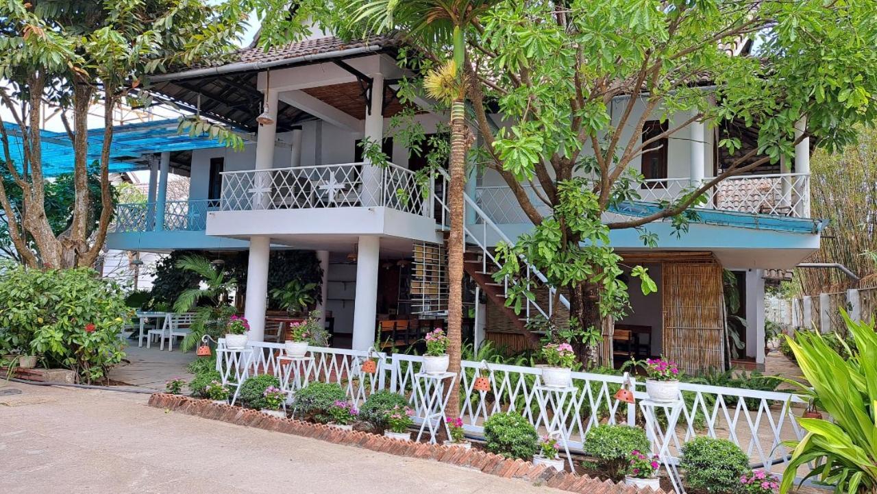 โรงแรม คอนคลอร์ คอนตัม Kon Tum ภายนอก รูปภาพ